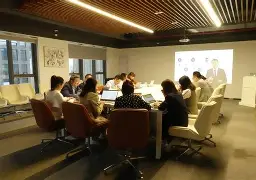 九游官方平台-包含巴塞罗那内部会议纪要流出：转会期强势反弹，CBA季后赛使命明确，临场指挥获称赞的词条